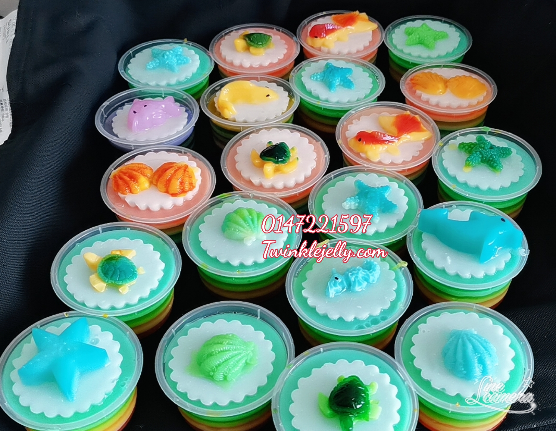 Children party cup jelly cake